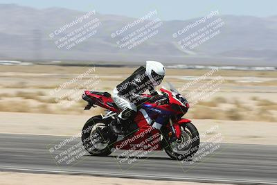 media/May-25-2025-TrackXperience (Sun) [[393a69de75]]/Level 1/Session 5 (Speed Pans)/